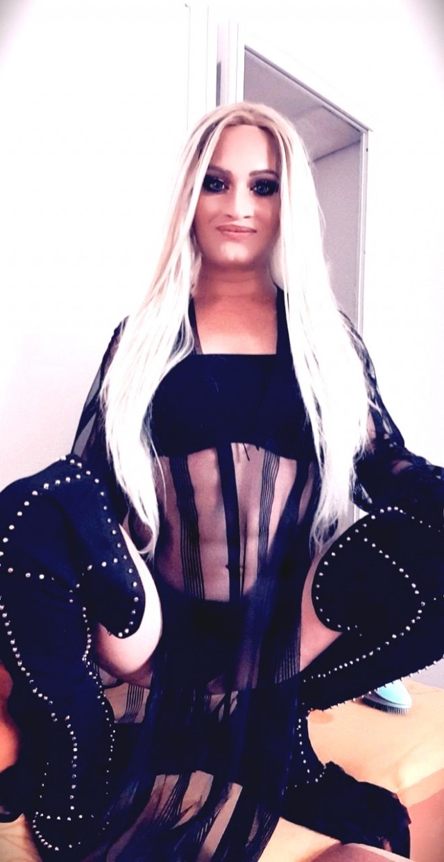 anime lesbické shemale sex