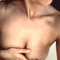 Mona  33 Sex ponuka Bratislava, Dolné Hony